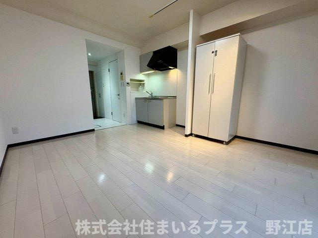 エスティライフ大阪都島の居間・リビング