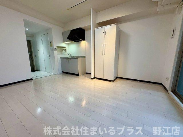 エスティライフ大阪都島の居間・リビング