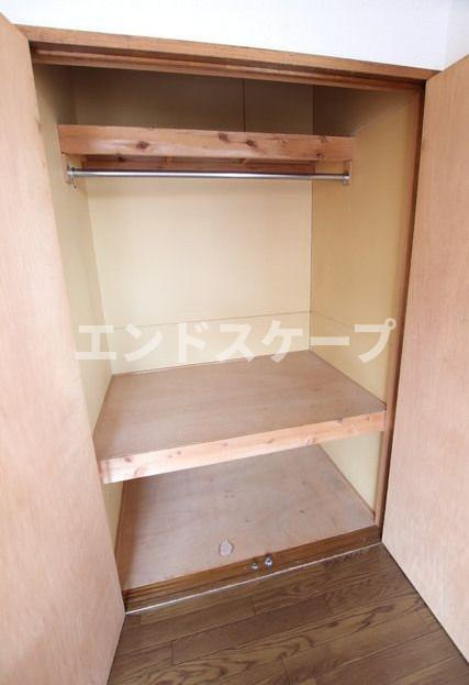 ファミリーハイツＡの収納|高崎、前橋のお部屋探しはエンドスケープまで！お客様の理想お聞かせ下さい♪