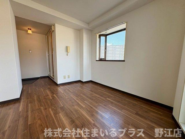 サンロイヤルみやこの居間・リビング