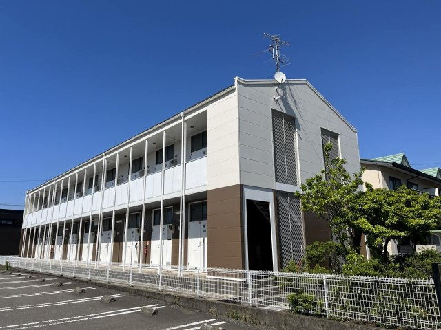 レオパレスオアシスの外観|外観もきれいです