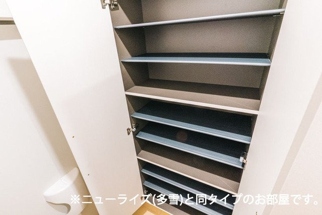 紫陽花の玄関|収納もある玄関です