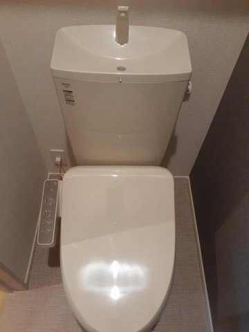 レガリアⅠのトイレ|落ち着いたトイレです