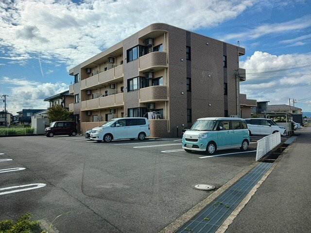 トレフル　Ｄの駐車場|駐車場です