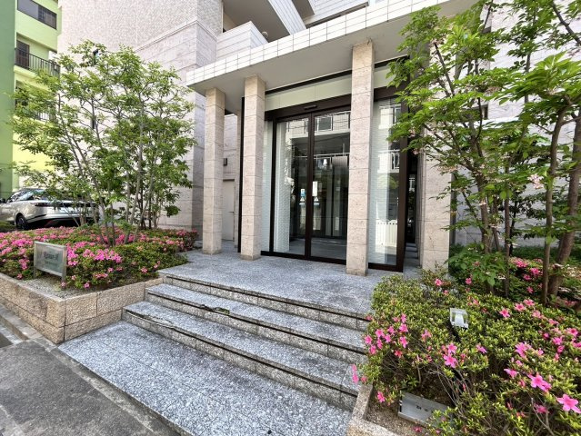 【エントランス】レジュールアッシュ神戸元町 