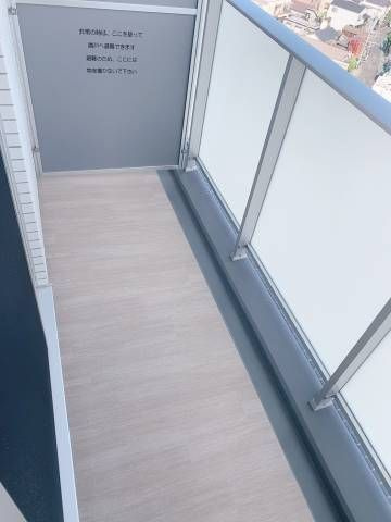 リヴシティ向島参番館のバルコニー
