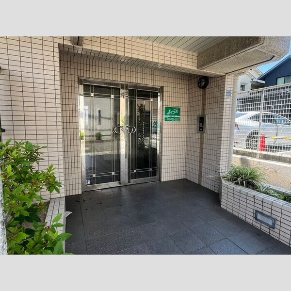 ジョイフル滝の茶屋のエントランス