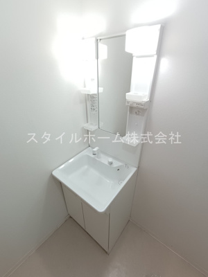 【洗面所】 | ビューラー野依D