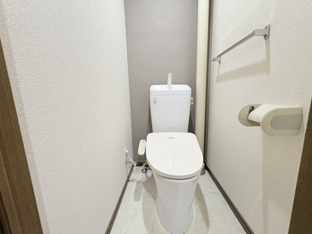 熊本市東区東野１丁目の賃貸マンションのトイレ