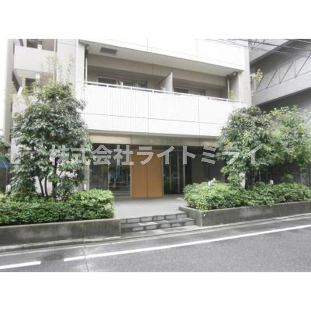 パークアクシス神楽坂ステージのエントランス