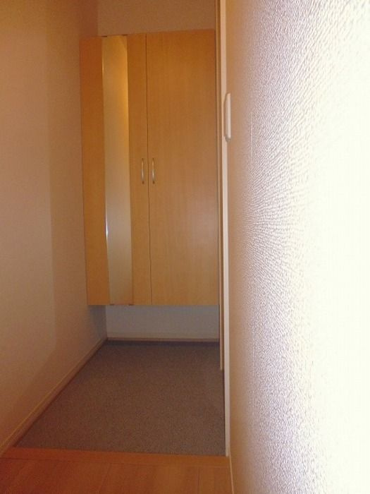 エクセル大窪の玄関
