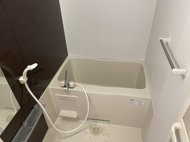 サンシャリテ向丘B棟の浴室