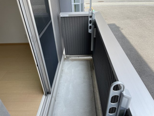 サンシャリテ向丘B棟のバルコニー