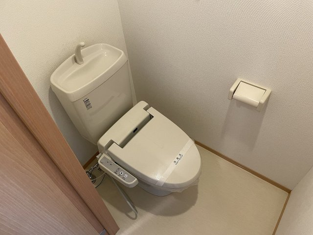 サンシャリテ向丘B棟のトイレ