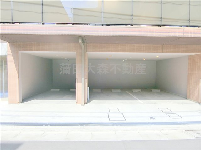 ブライズ下丸子の駐車場|敷地内平置き駐車場　空き状況等詳細はお問合せください。