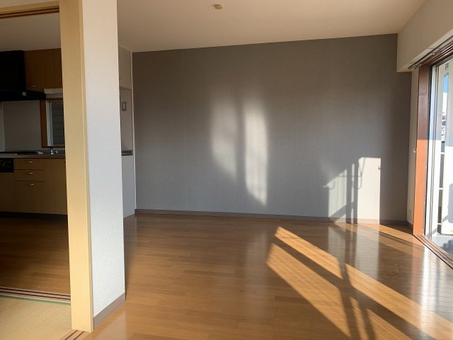 コアロード桃山台の居間・リビング