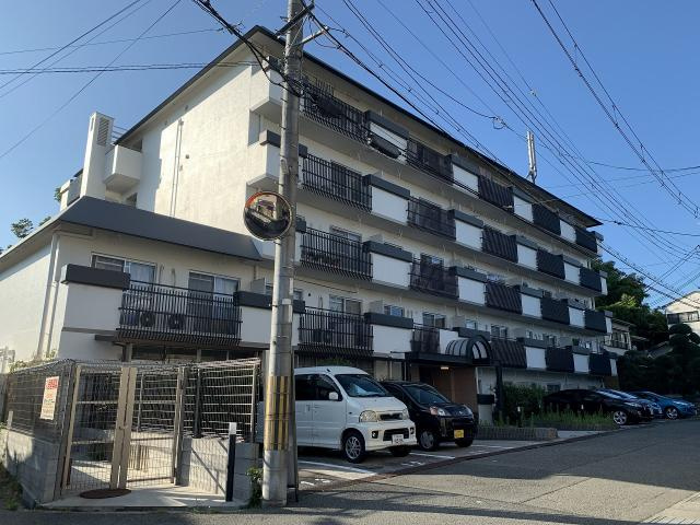コアロード桃山台