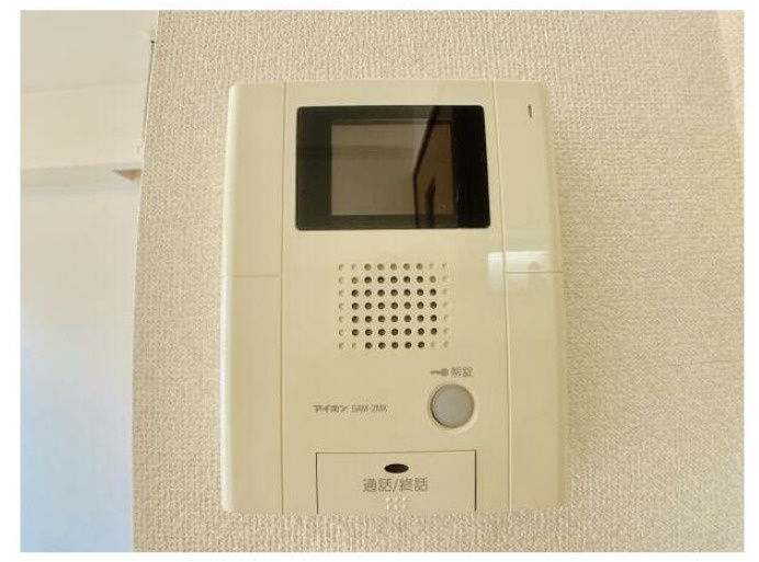 キバサンフラットのセキュリティ|モニター付インターホン