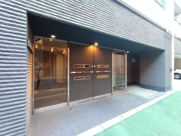 スカイコート板橋本町Ⅱのエントランス