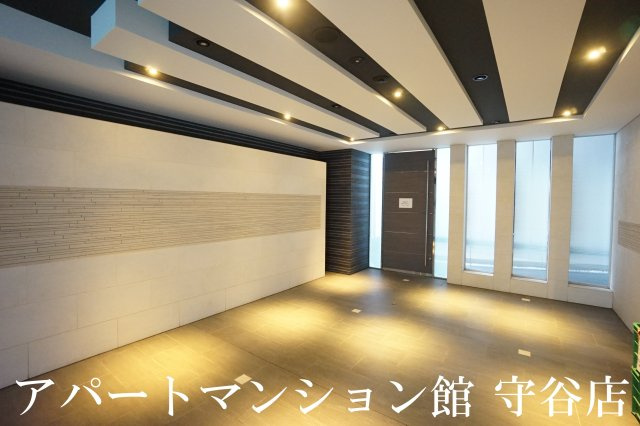 エキスポコンフォート Ⅱのエントランス