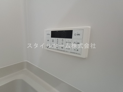 【設備】 | ビューラー野依 B