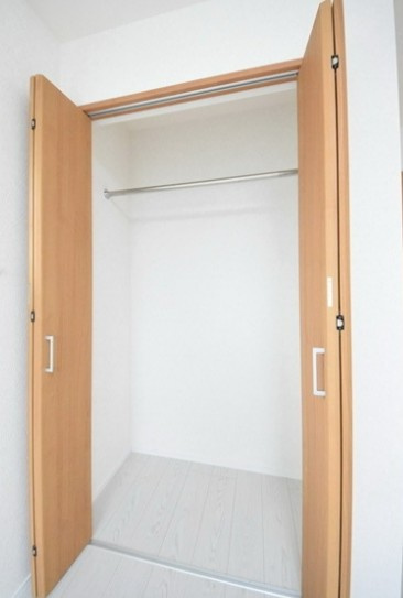 大和市大和東２丁目のアパートの収納