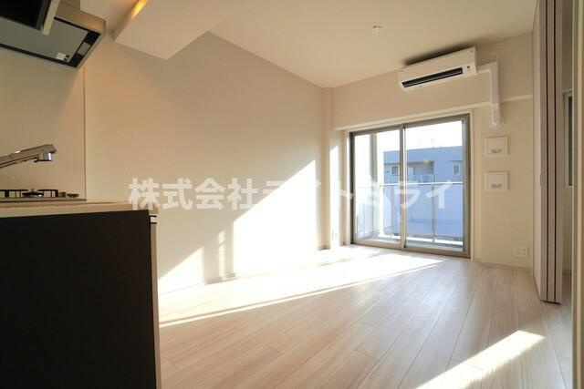 リビオメゾン御茶ノ水ＥＡＳＴの居間・リビング|※写真は同タイプ住戸です。