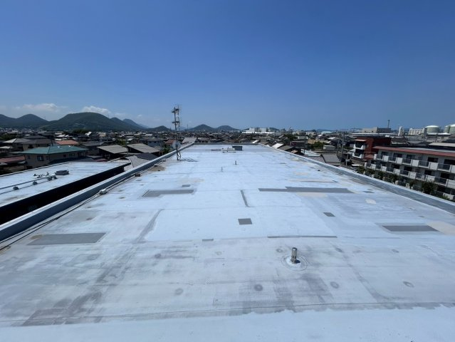坂出市　2棟一括の駐車場