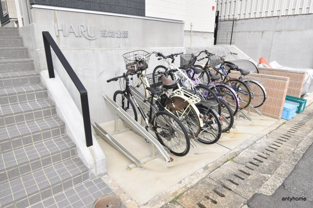 HARU緑地公園　仲介手数料無料の駐車場