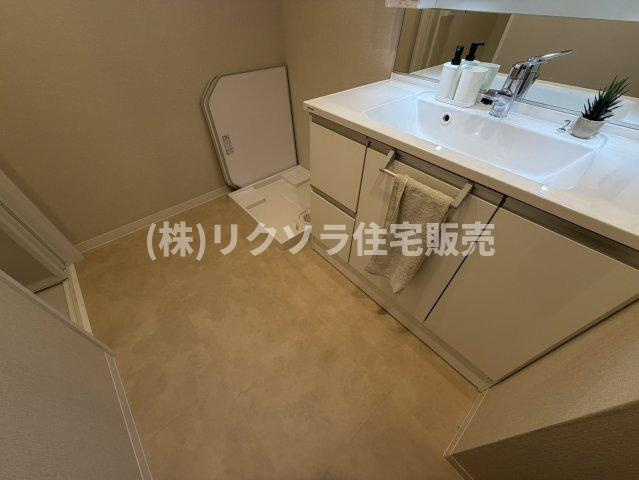 香里園セントポリアの脱衣所|■物件内覧・資金計画相談・住宅ローン相談、リフォーム相談、お問合せ受付中■
※当日・翌日のご内覧、ご相談はお電話でのお問合せがスムーズです！