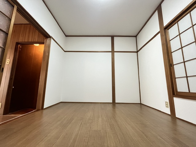 丈六テラスハウスの居間・リビング