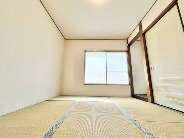 丈六テラスハウスの和室