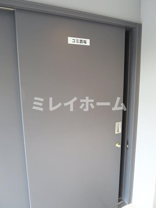 HY's dilettoの玄関