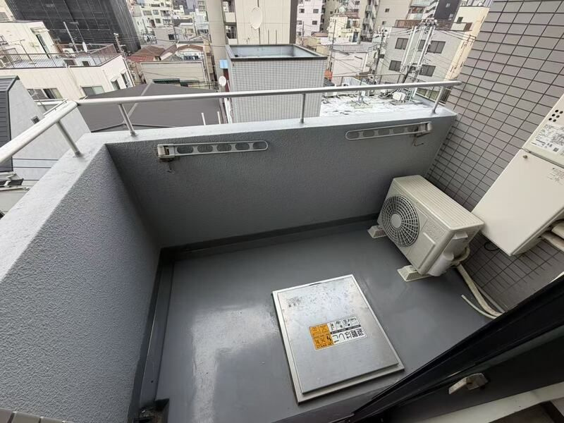 三の輪シティハウスのバルコニー