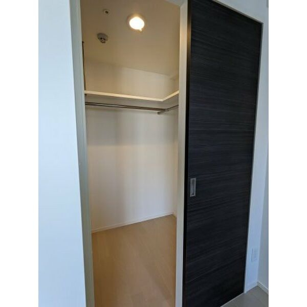 名古屋市中区新栄１丁目の賃貸マンションの収納