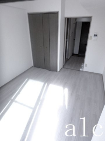 杉並区方南２丁目の賃貸マンションの居間・リビング|同仕様