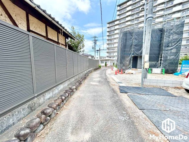 守山区瀬古東3丁目の前面道路含む現地写真