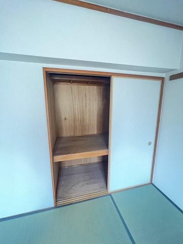 尼崎市大庄西町４丁目の賃貸マンションの和室