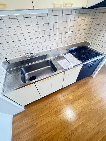 尼崎市大庄西町４丁目の賃貸マンションのキッチン