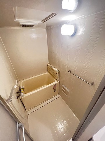 尼崎市大庄西町４丁目の賃貸マンションの浴室