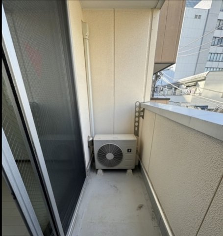 アルバ新宿のバルコニー