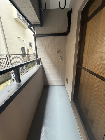メゾンフラワーのバルコニー