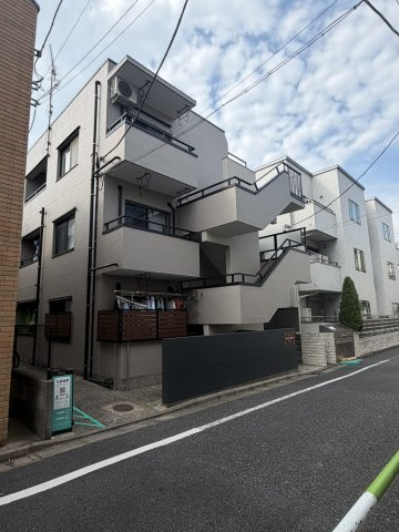 メゾンフラワーの外観