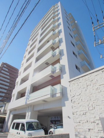 サニーロード大町駅前