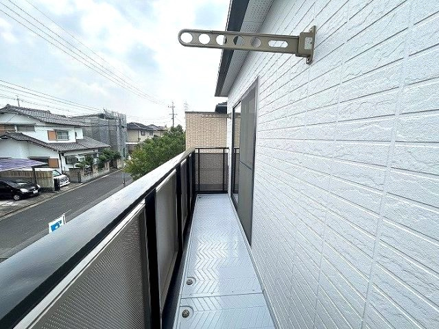 緑区兵庫一丁目　売戸建のバルコニー|南東面バルコニーにつき洗濯物がよく乾きます！