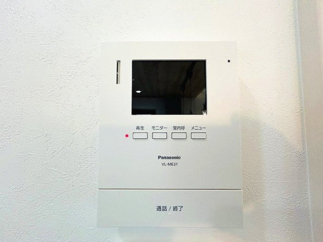 緑区兵庫一丁目　売戸建の防犯設備|お子様のお留守番にも安心のTVモニター付きインターホン！