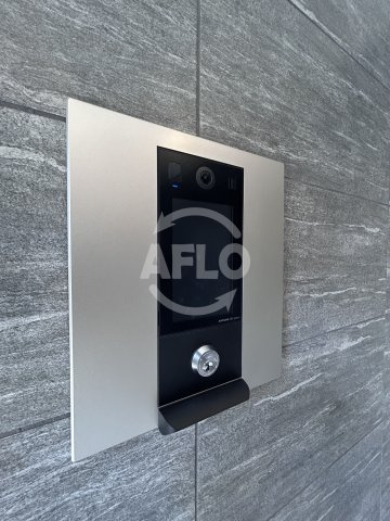 ファーストフィオーレ江坂垂水町2のセキュリティ|ファーストフィオーレ江坂垂水町Ⅱ　オートロック