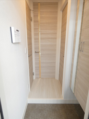 【玄関】 | ディアライズ小郡船倉町B棟 