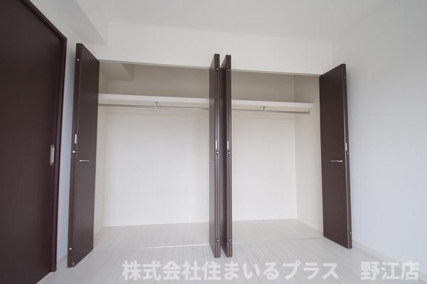 レジディア城北公園通の収納