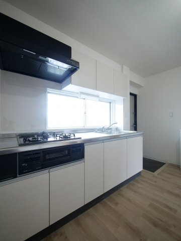 リレイズ並木町のキッチン|※写真は別の部屋のものです。